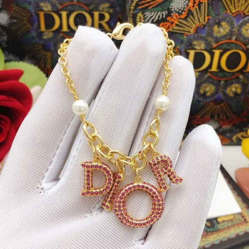 christian dior bracelets pour femme s_12536144